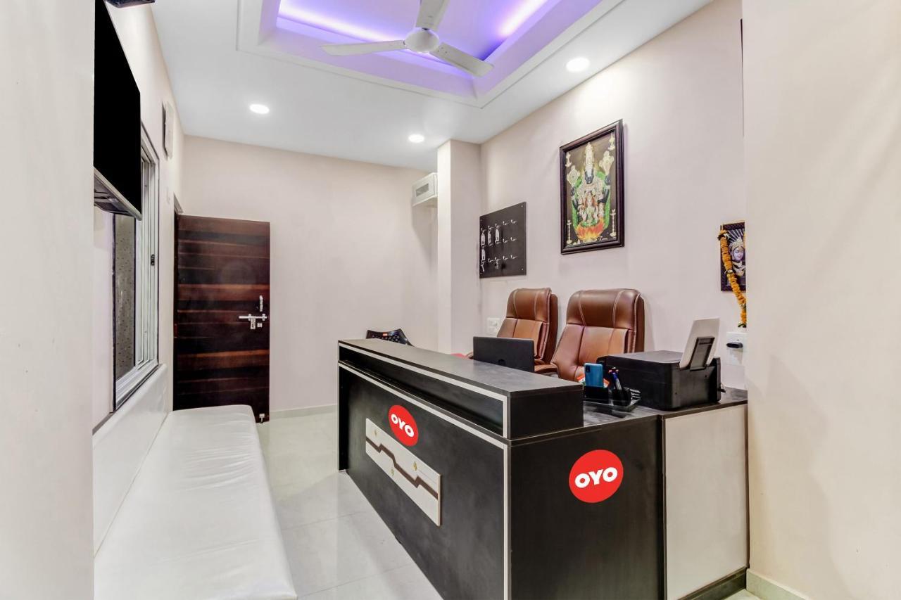 Oyo Vrindavan Inn 那格浦尔 外观 照片
